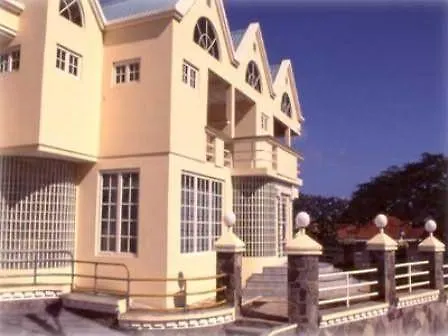 The New Montrose Hotel Kingstown 3*,  Saint Vincent and the Grenadines